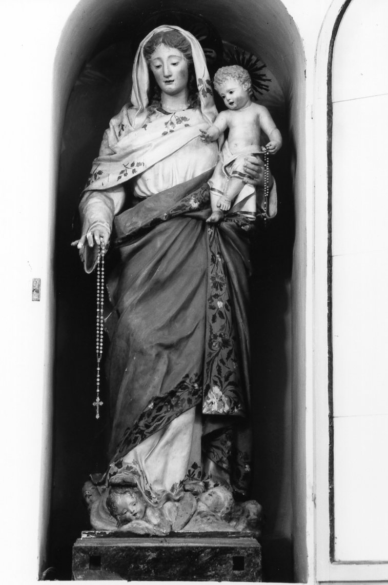 Madonna del Rosario con putti (statua) - ambito romagnolo (seconda metà sec. XVIII)