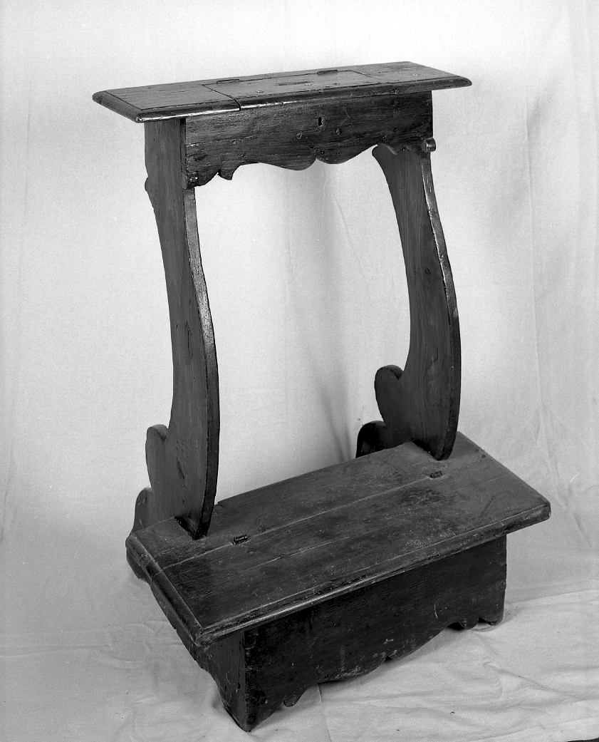 inginocchiatoio - bottega romagnola (sec. XVIII)