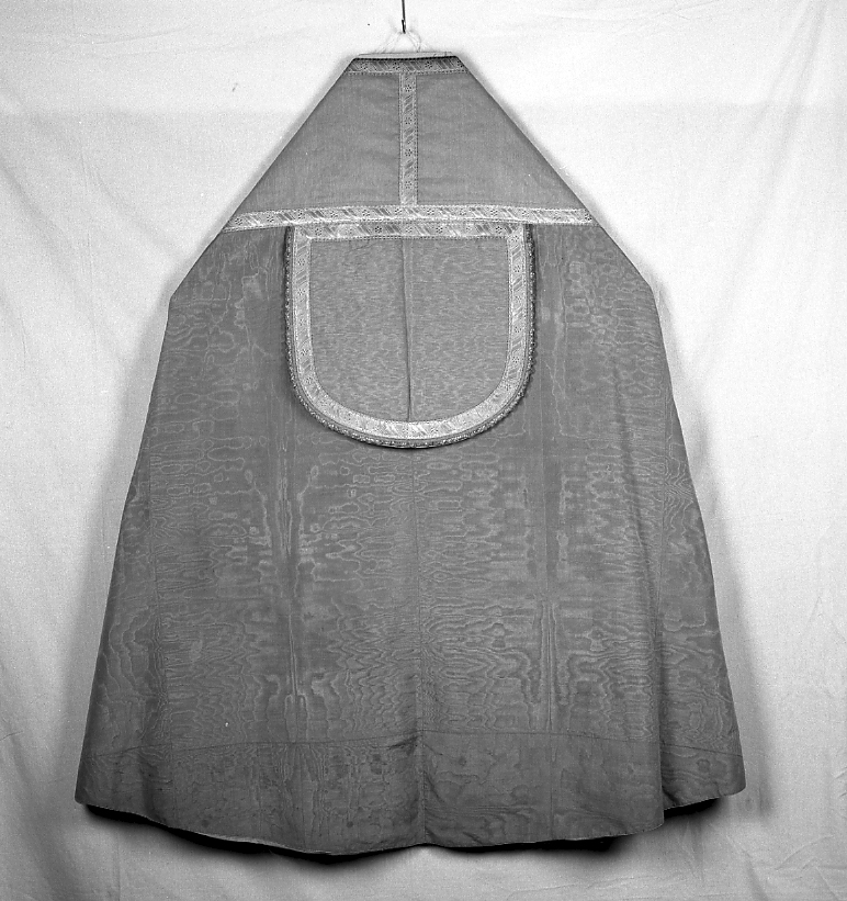 piviale - manifattura Italia settentrionale (sec. XIX)