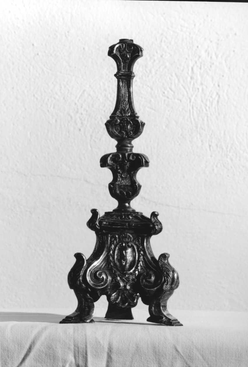 motivi decorativi a volute (base per croce d'altare) - manifattura emiliano-romagnola (metà sec. XVIII)