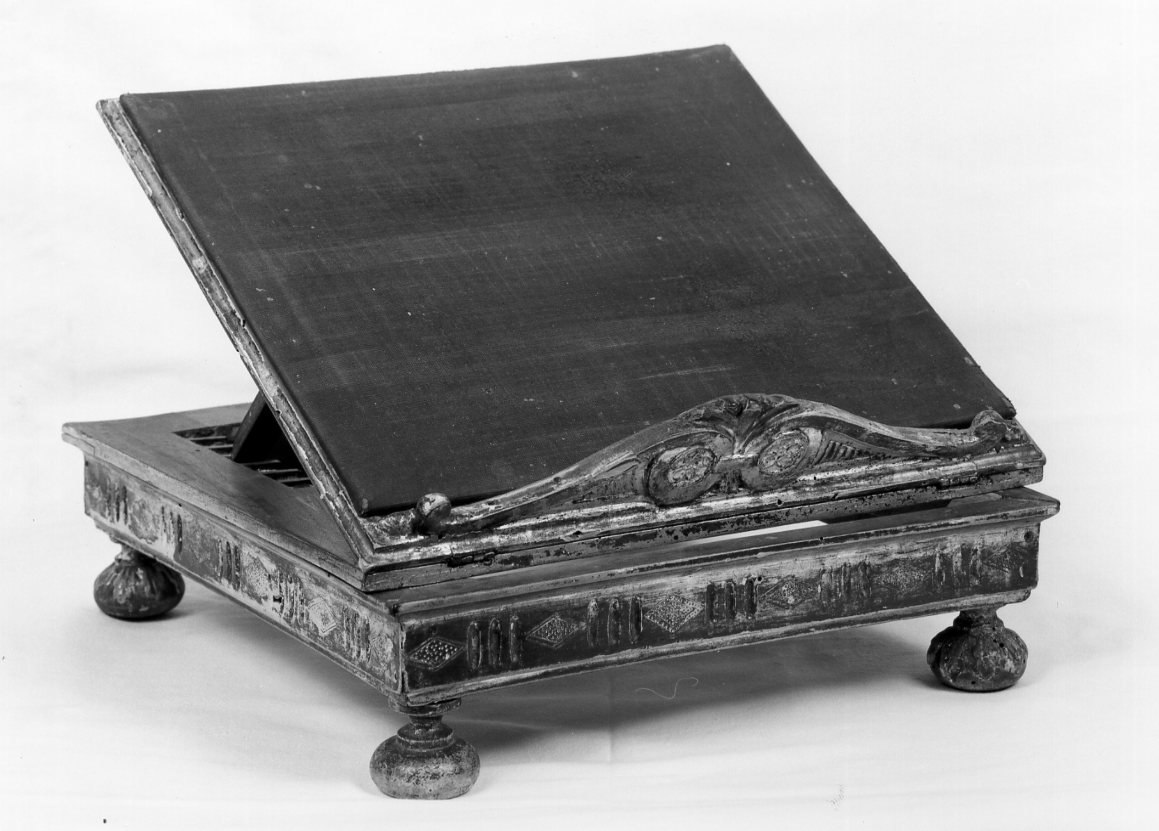 leggio d'altare - bottega romagnola (prima metà sec. XVIII)