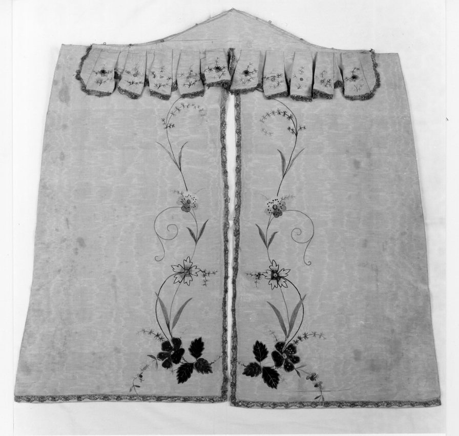 conopeo di tabernacolo - manifattura romagnola (sec. XVIII)