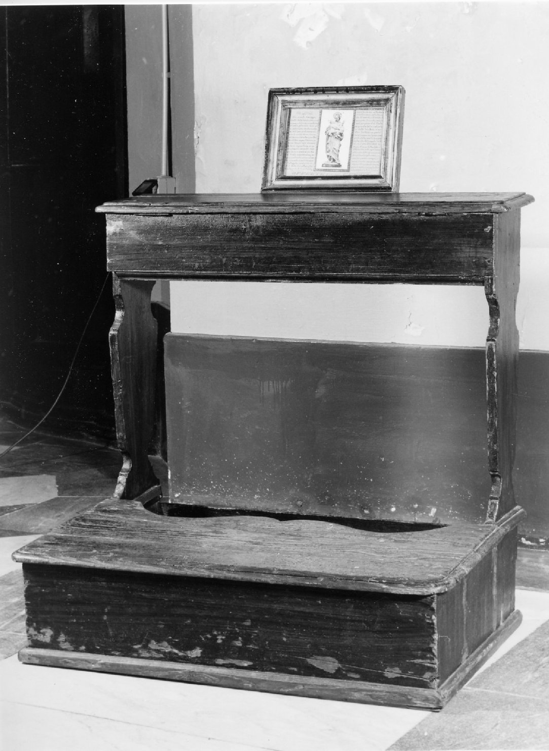 inginocchiatoio - bottega romagnola (seconda metà sec. XIX)