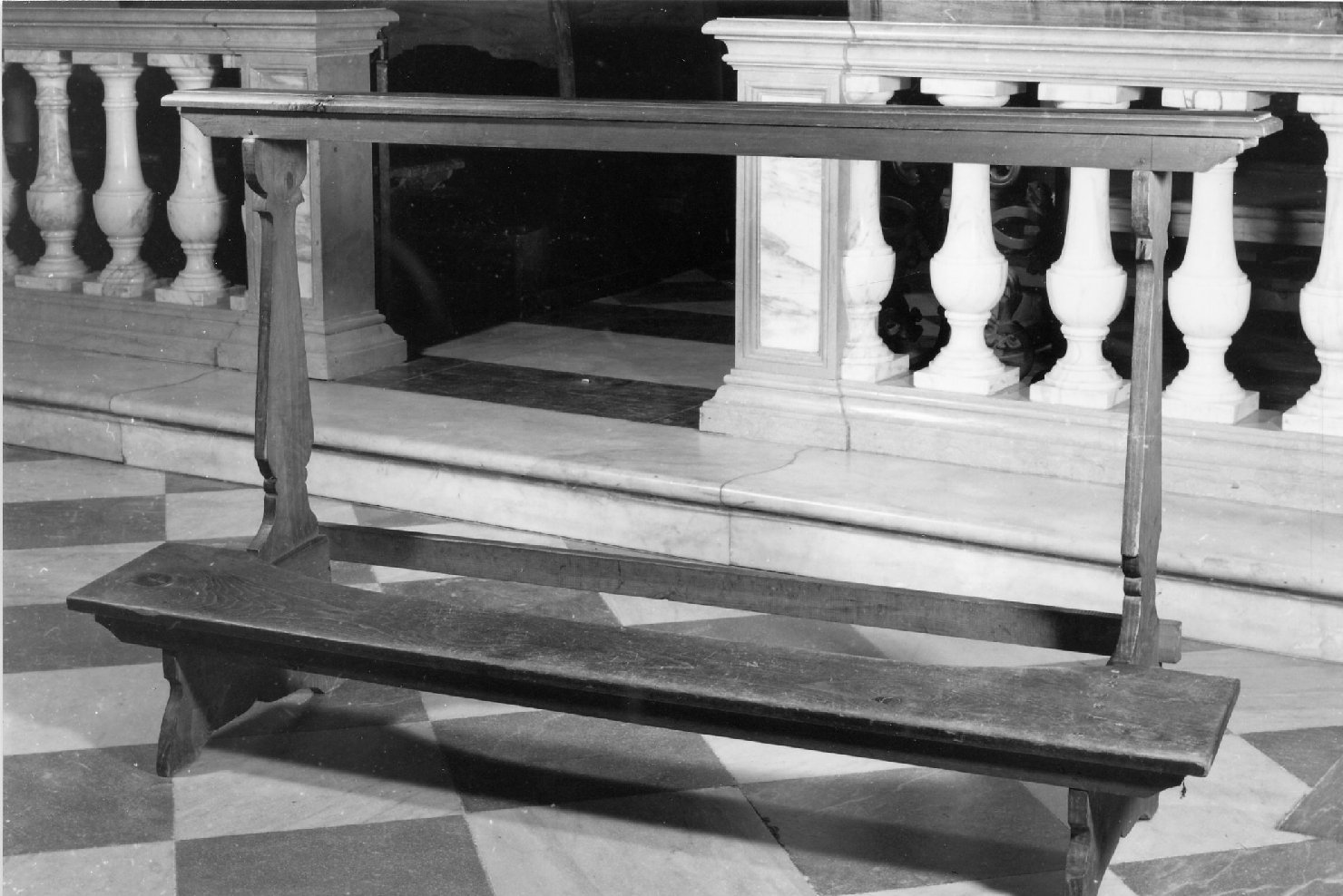 inginocchiatoio - bottega romagnola (seconda metà sec. XIX)