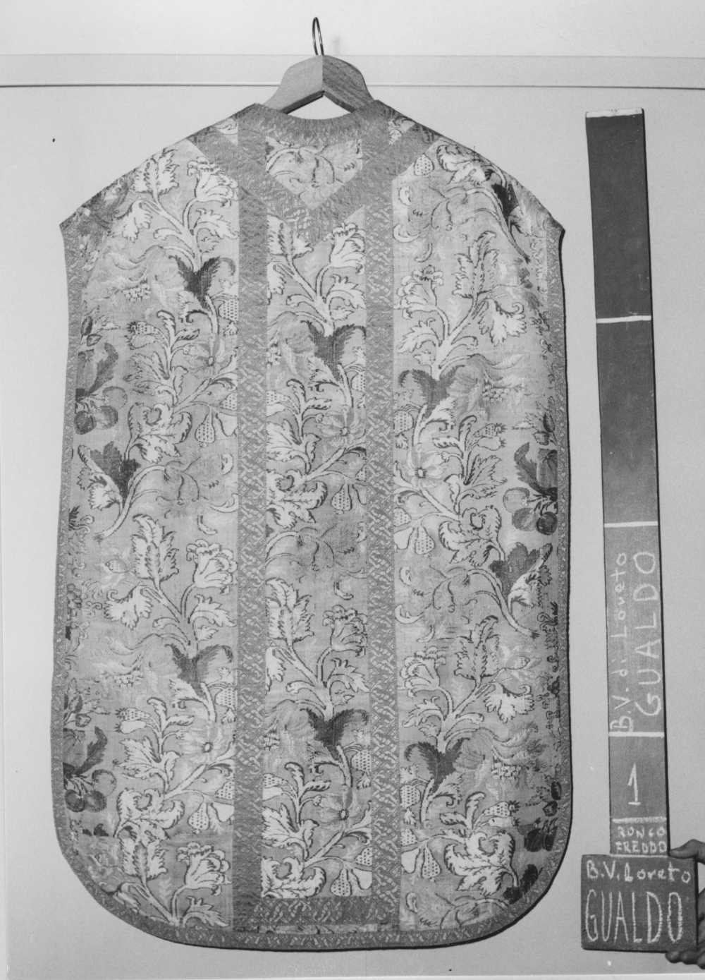 parato, insieme - manifattura romagnola (sec. XVII)