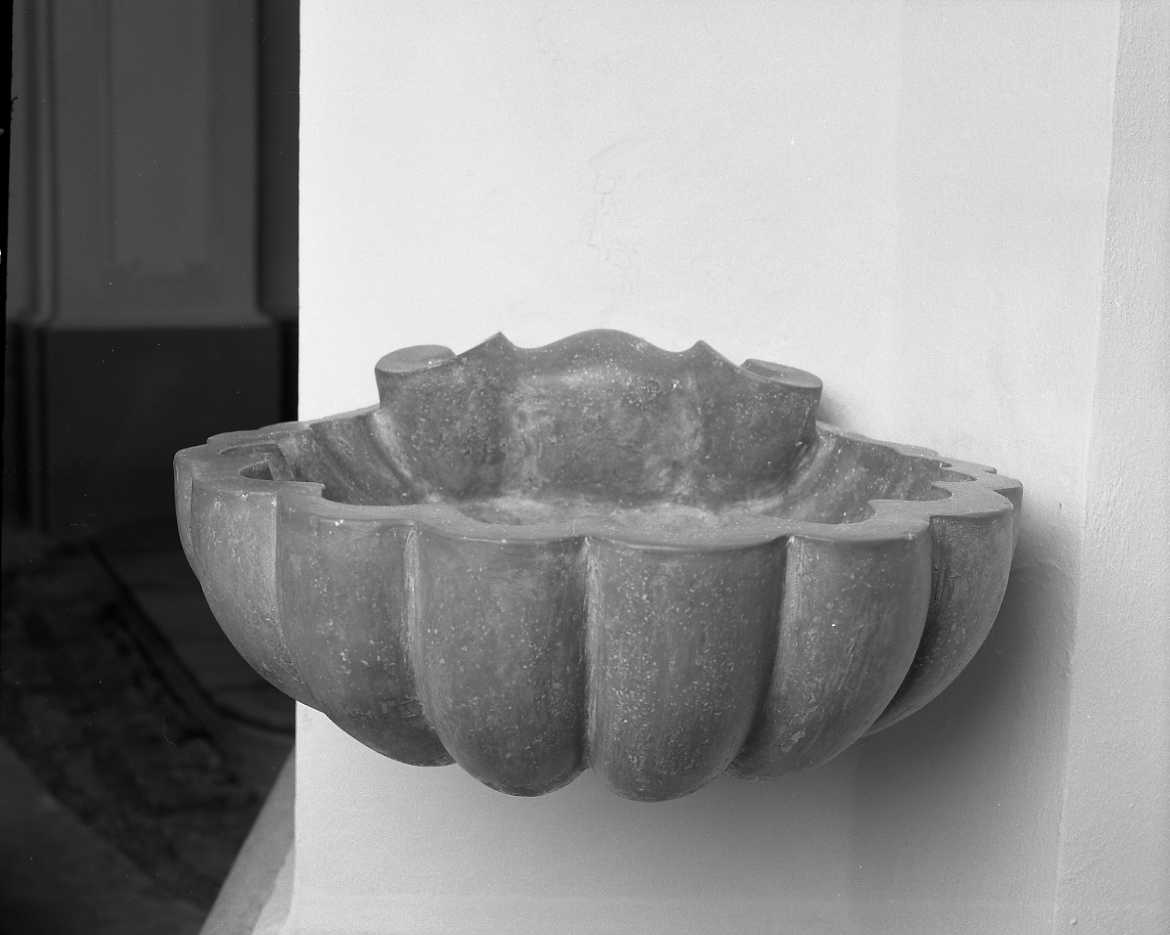 acquasantiera - bottega romagnola (sec. XIX)