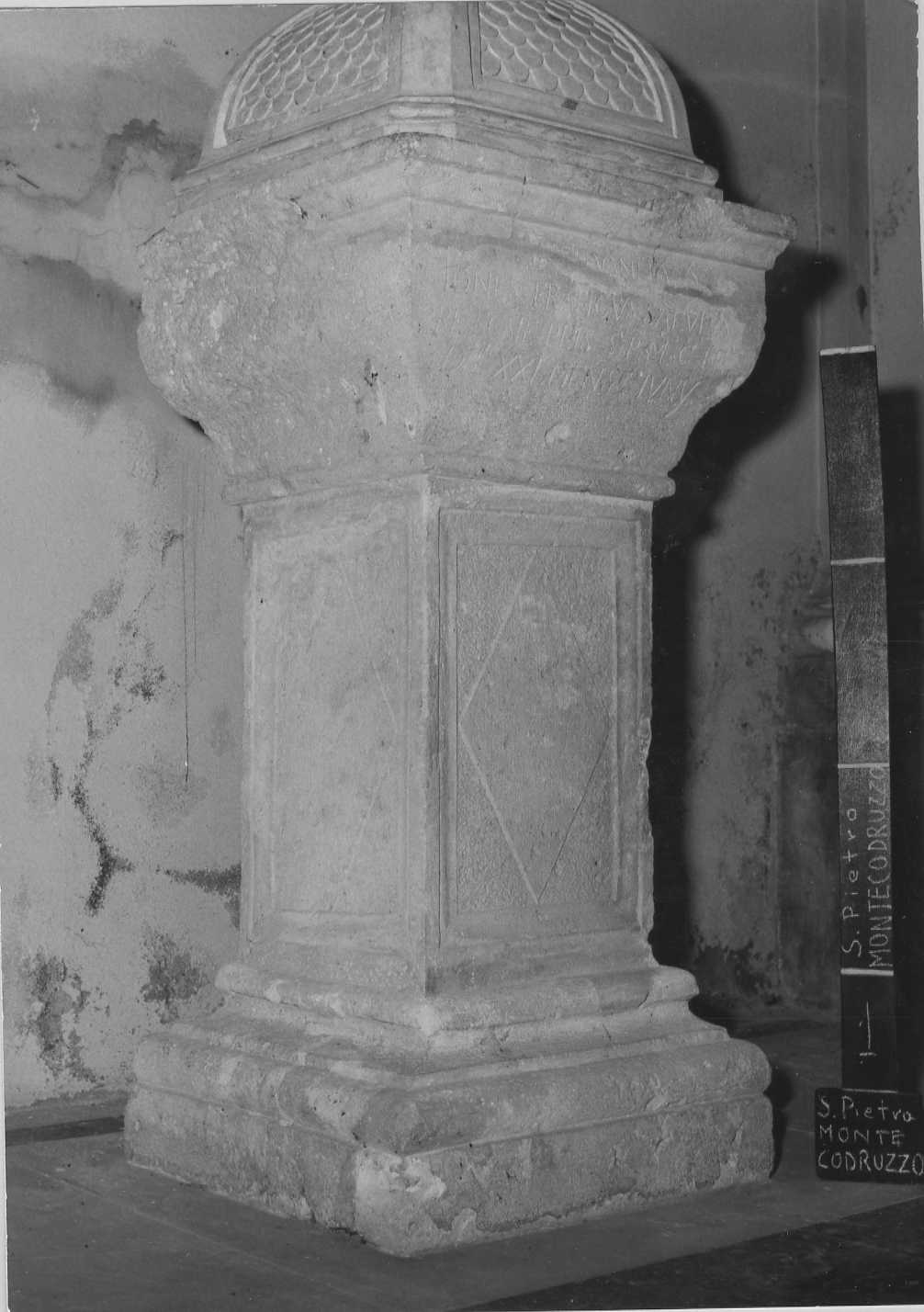 vasca battesimale - bottega romagnola (sec. XVII)