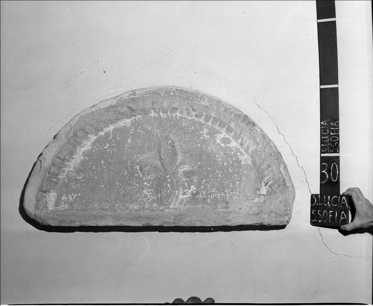 rilievo - bottega toscana (secc. XV/ XVI)