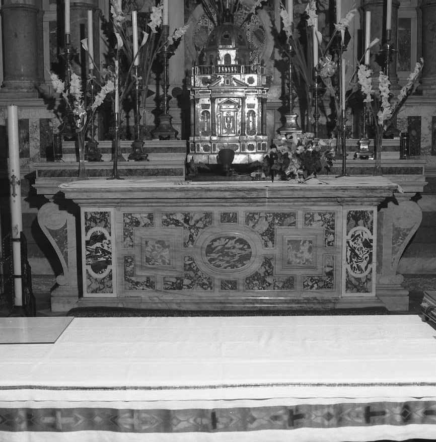 altare - bottega romagnola (secondo quarto sec. XVII)