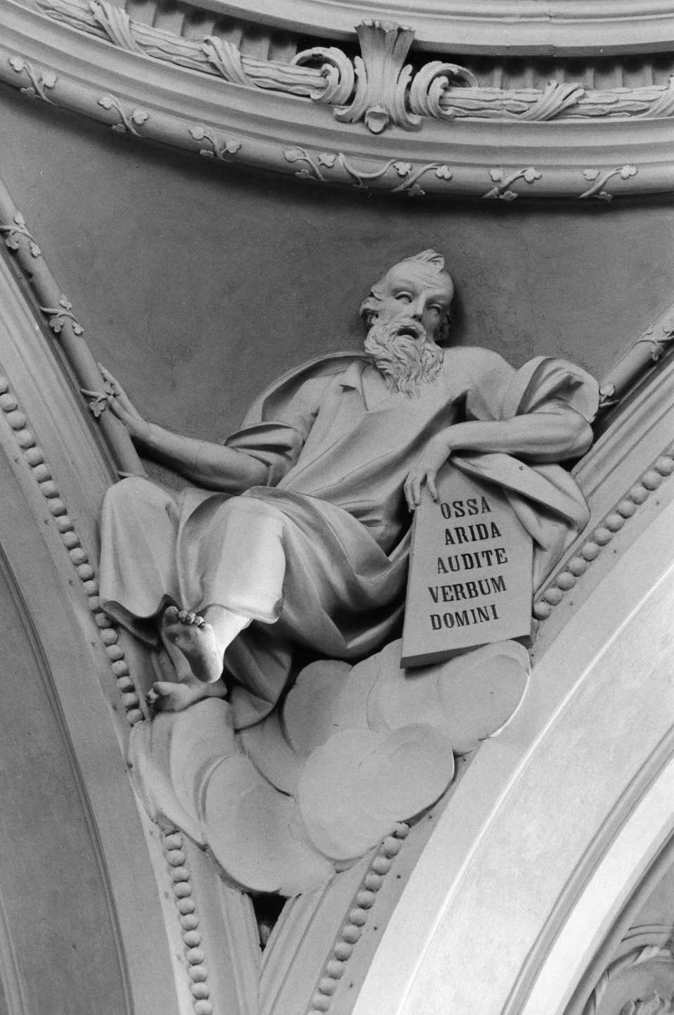 Ezechiele (rilievo) di Calligari Francesco Maria (sec. XVIII)