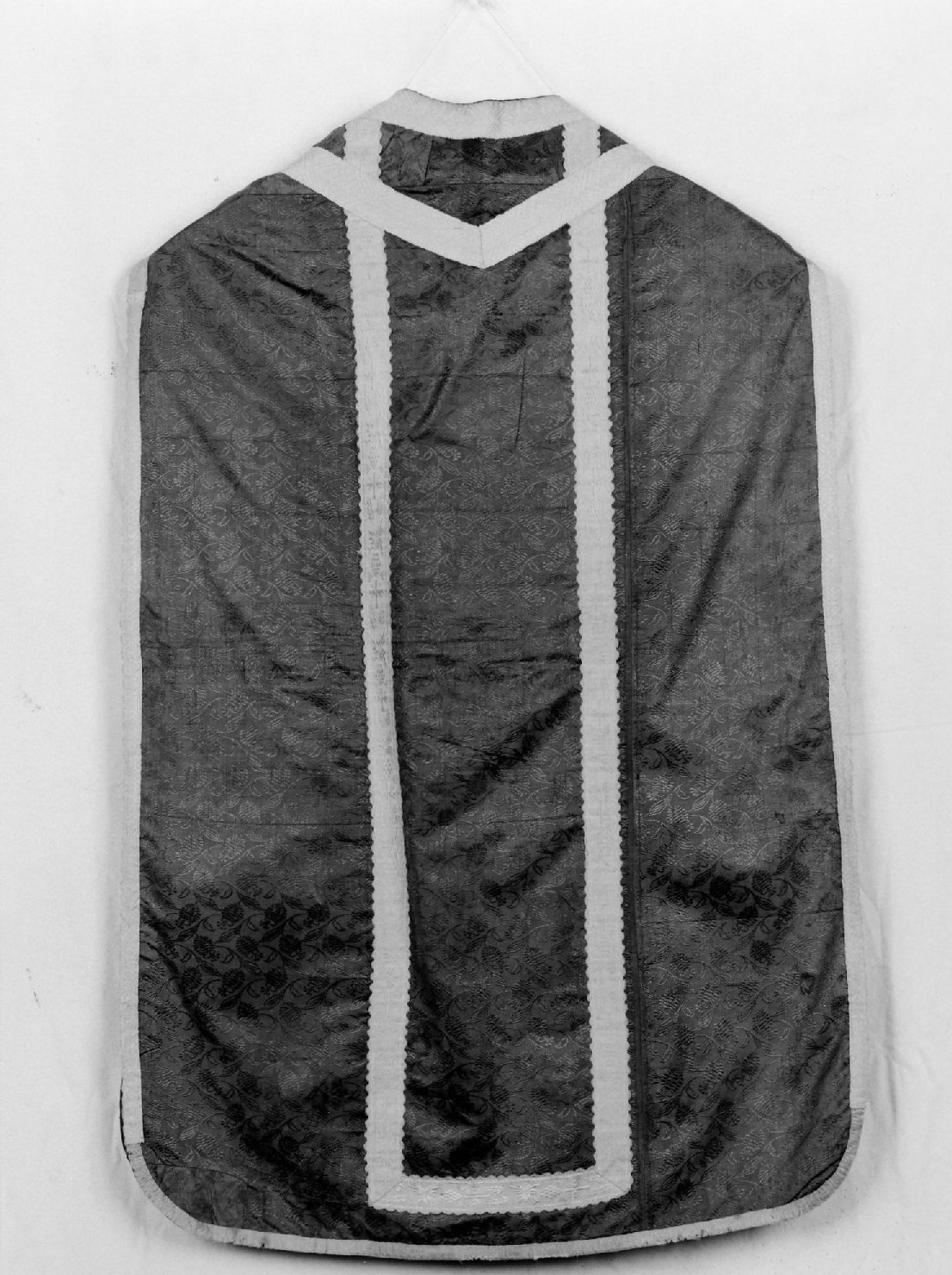 paramento liturgico, insieme - manifattura italiana (inizio sec. XVIII)