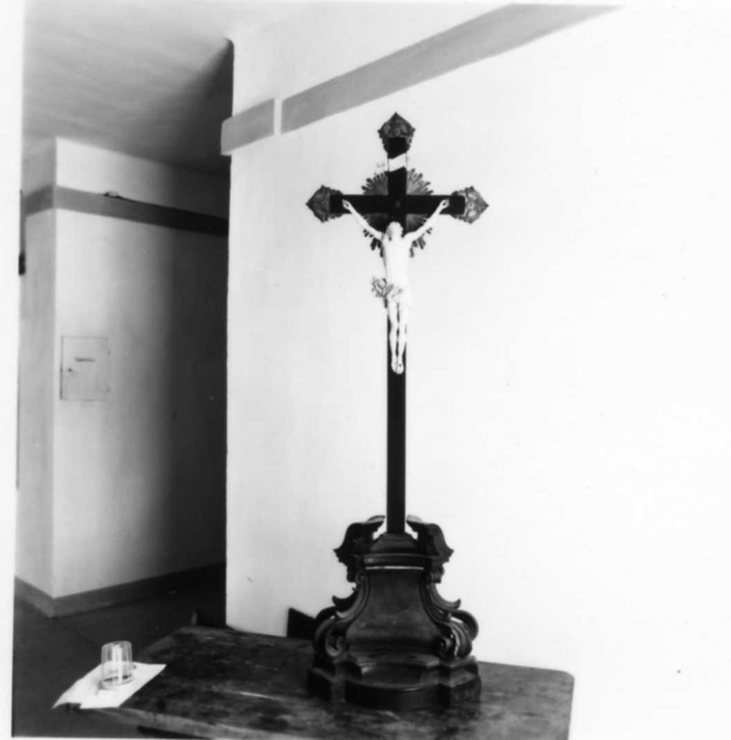 Cristo crocifisso (scultura) - bottega Italia centro-settentrionale (sec. XVIII)