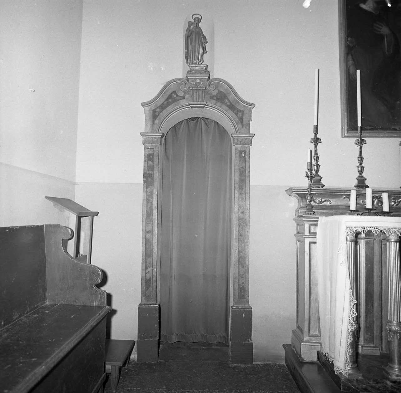 portale - ad arco, serie - bottega emiliana (secc. XVII/ XVIII)