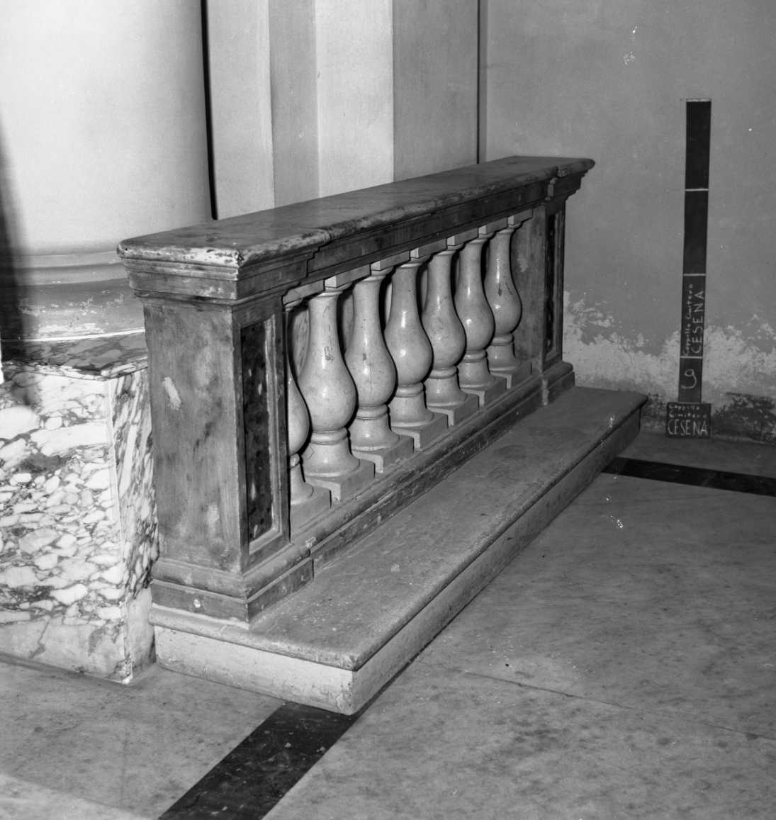 balaustrata, coppia - bottega romagnola (inizio sec. XIX)