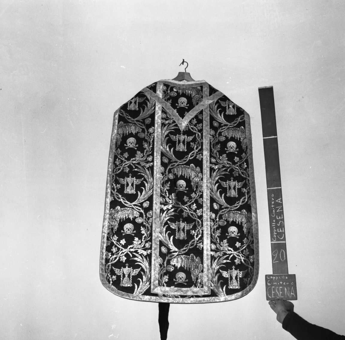 paramento liturgico, insieme - manifattura romagnola (fine/inizio secc. XVIII/ XIX)