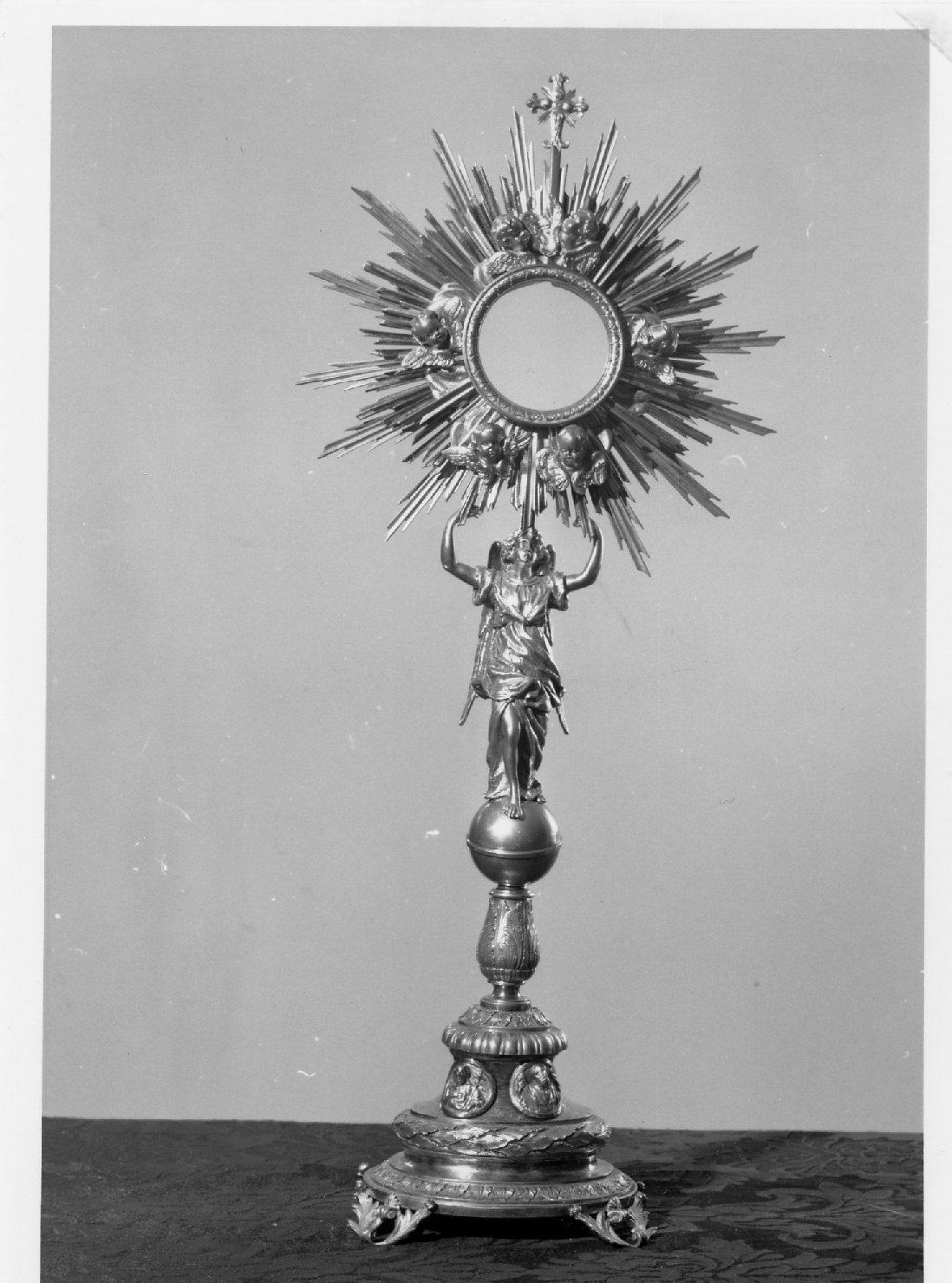 ostensorio - a raggiera di Gambari Bonaventura (sec. XVIII)