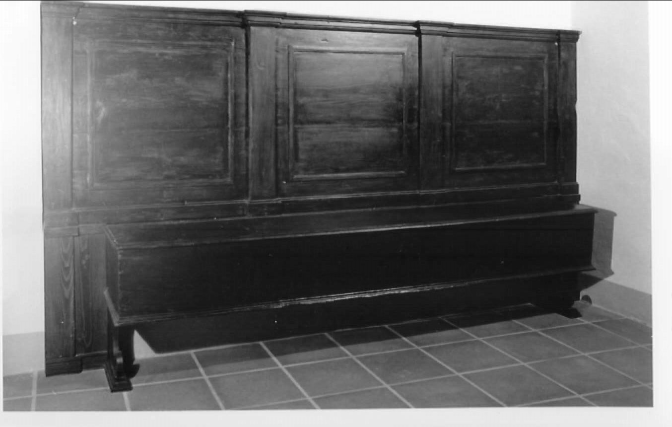 cassapanca - bottega romagnola (sec. XVIII)