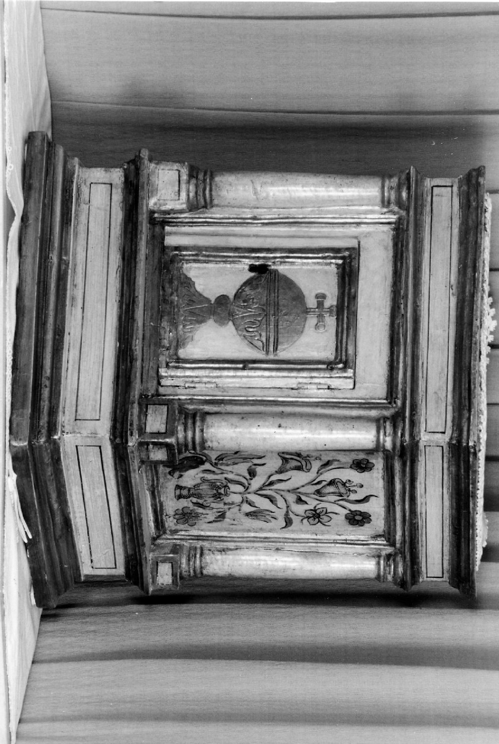 tabernacolo - manifattura romagnola (secc. XVI/ XVII)