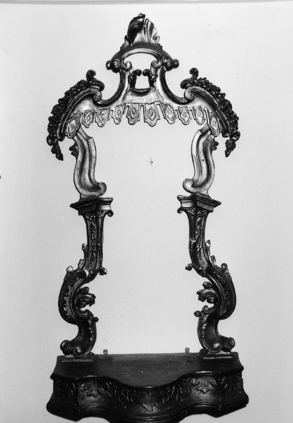 tronetto per esposizione eucaristica - manifattura romagnola (sec. XVIII)