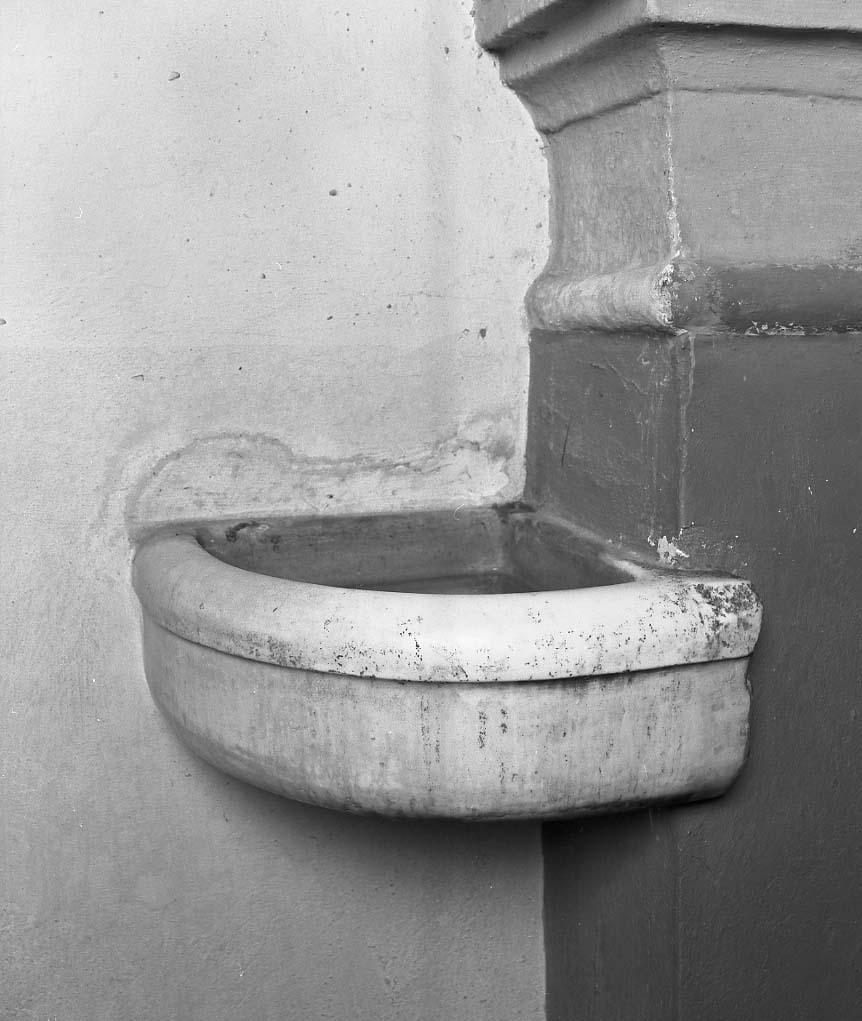 acquasantiera, serie - manifattura romagnola (prima metà sec. XIX)