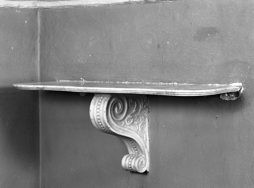 mensola, serie - manifattura toscana (secc. XVI/ XVIII)