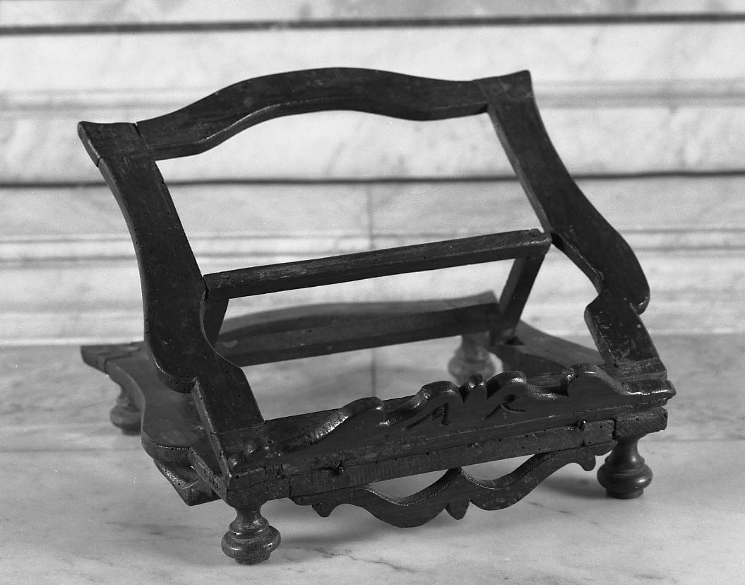 leggio - manifattura romagnola (prima metà sec. XVIII)