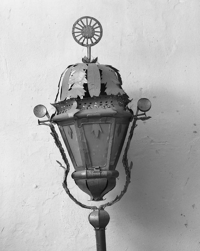 lanterna processionale, serie - manifattura veneziana (sec. XVIII)