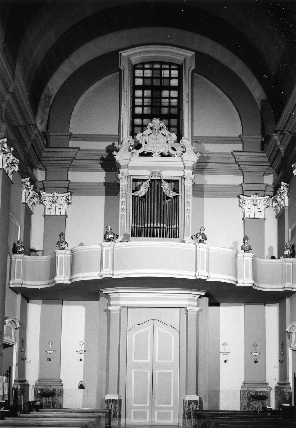 bussola d'ingresso, elemento d'insieme di Rinaldi Giovanni (sec. XVIII)