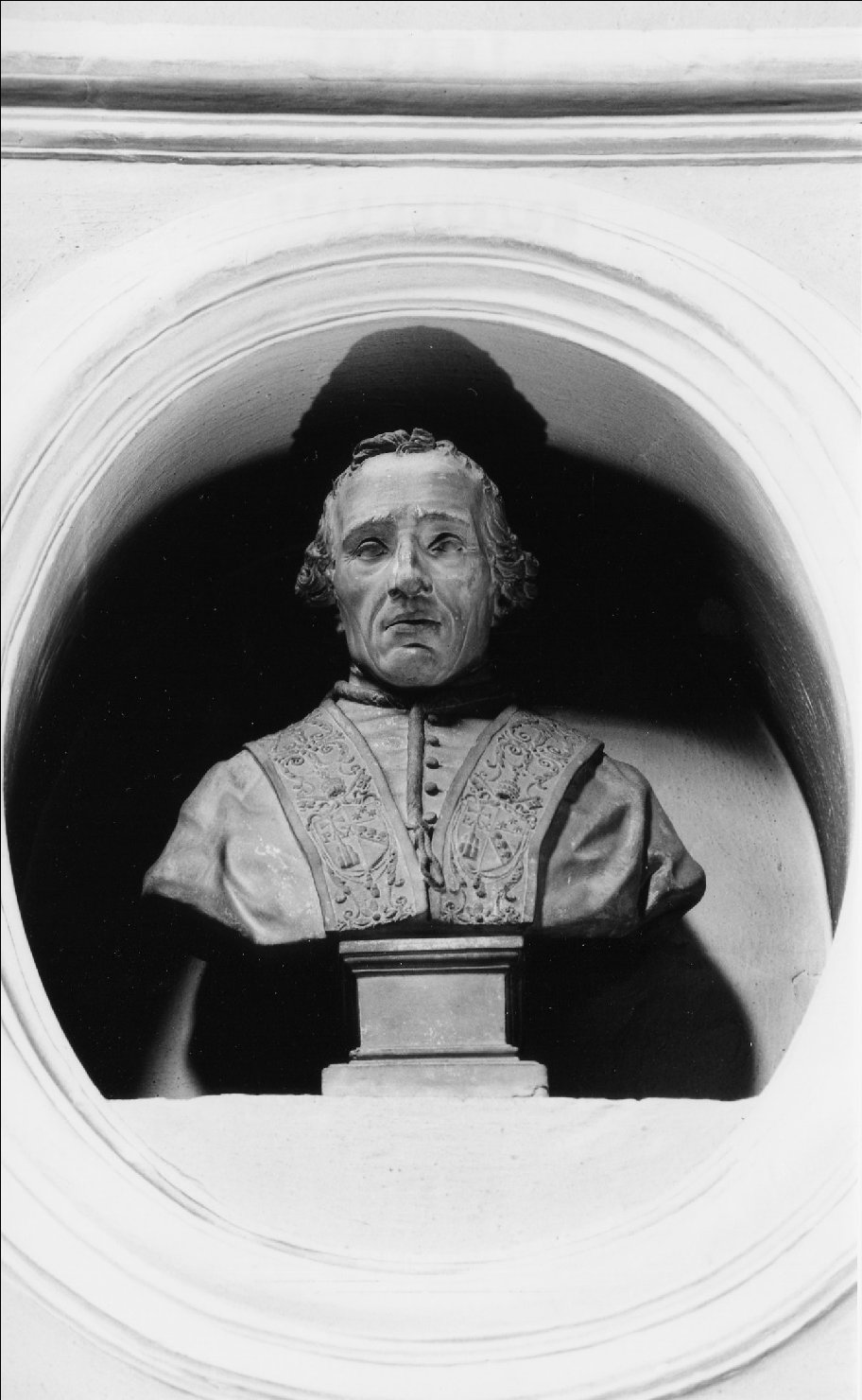 papa Pio VII (busto, elemento d'insieme) - manifattura romagnola (prima metà sec. XIX)