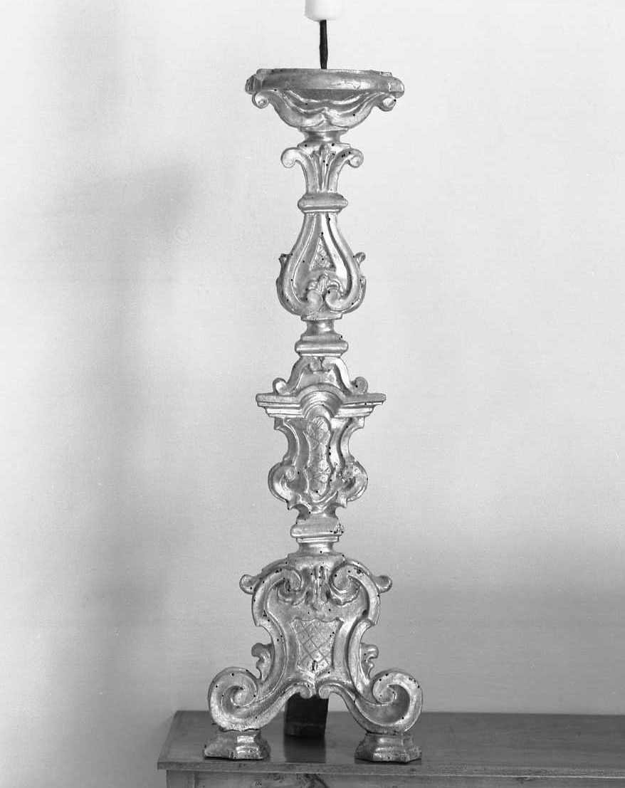 candeliere d'altare - manifattura romagnola (prima metà sec. XVIII)