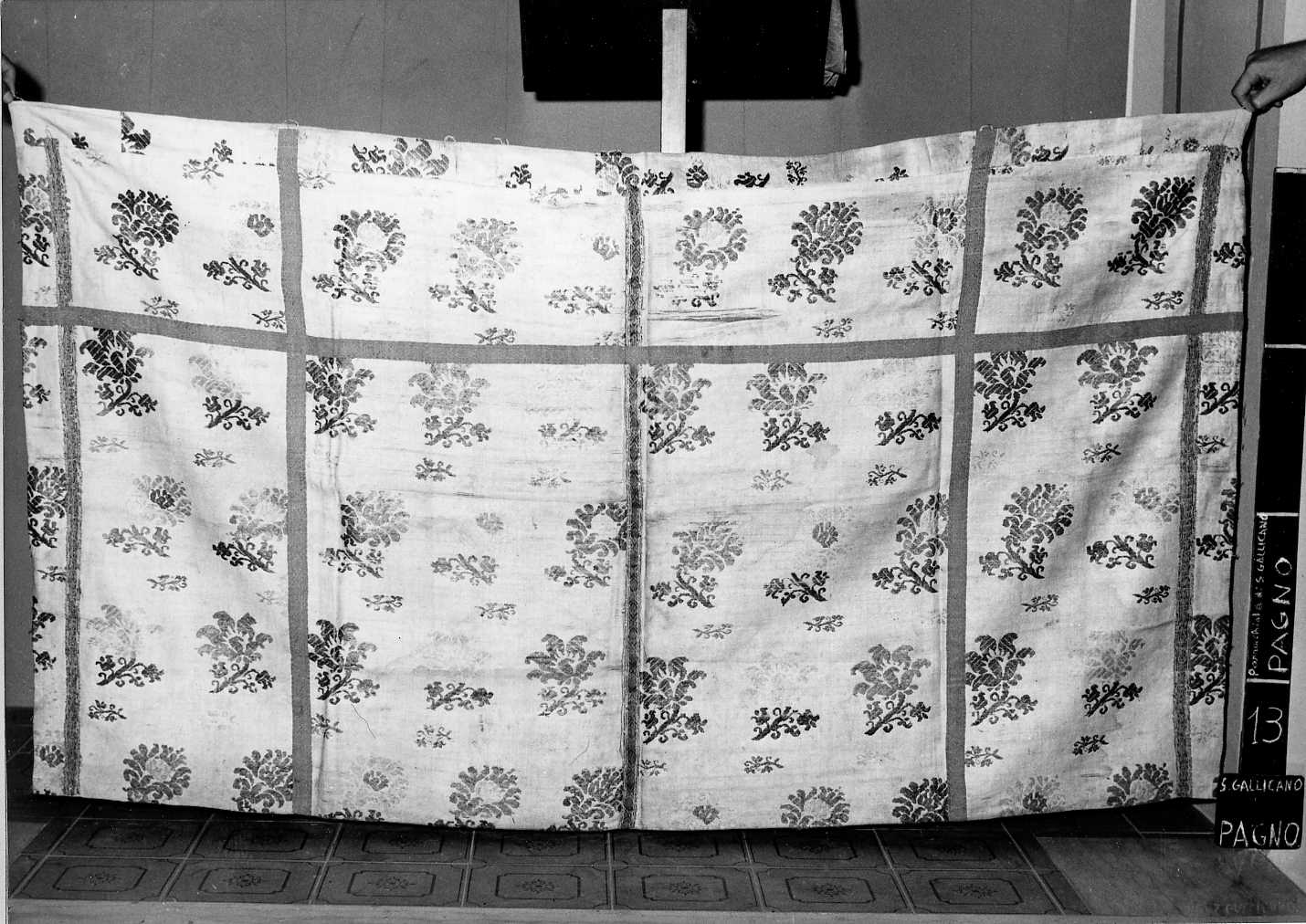 paliotto - manifattura italiana (secc. XVII/ XVIII)