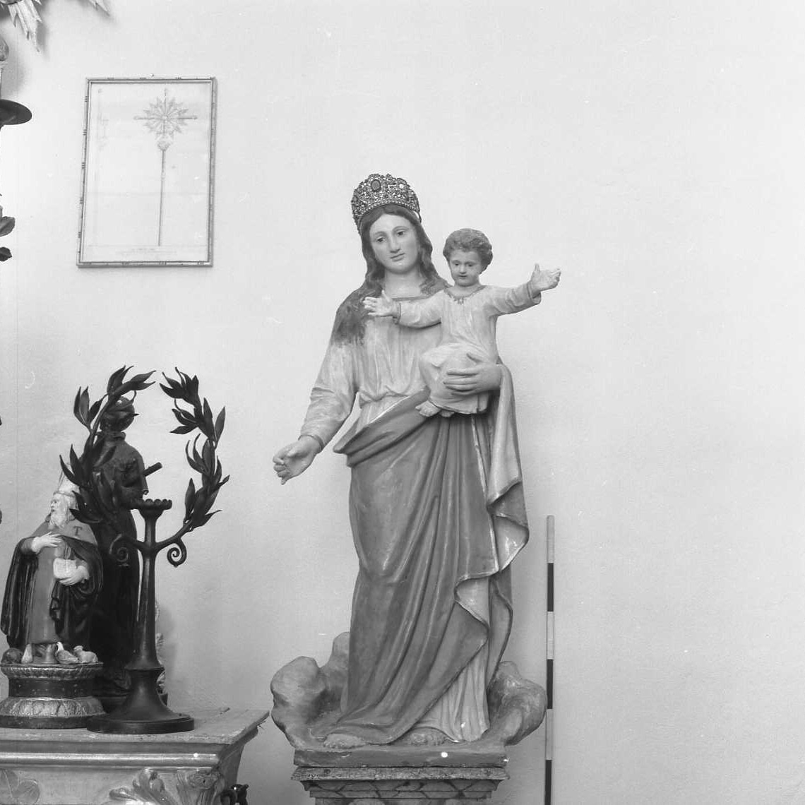 Maria ausiliatrice (scultura) di Rosetti Giuseppe detto Mutino da Brisighella (fine sec. XIX)
