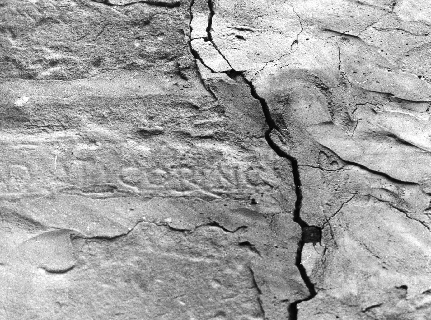 iscrizione (lapide, frammento) - bottega romagnola (secc. I/ V)