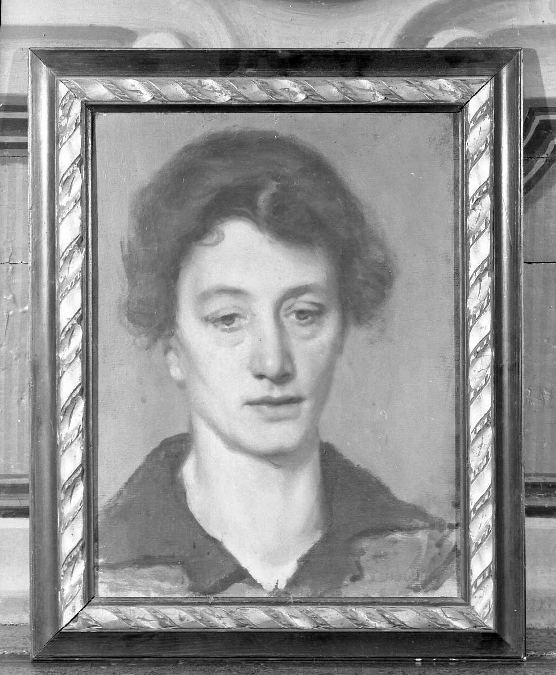 ritratto di donna (dipinto) di Trifoglio Luigi (fine/inizio secc. XIX/ XX)