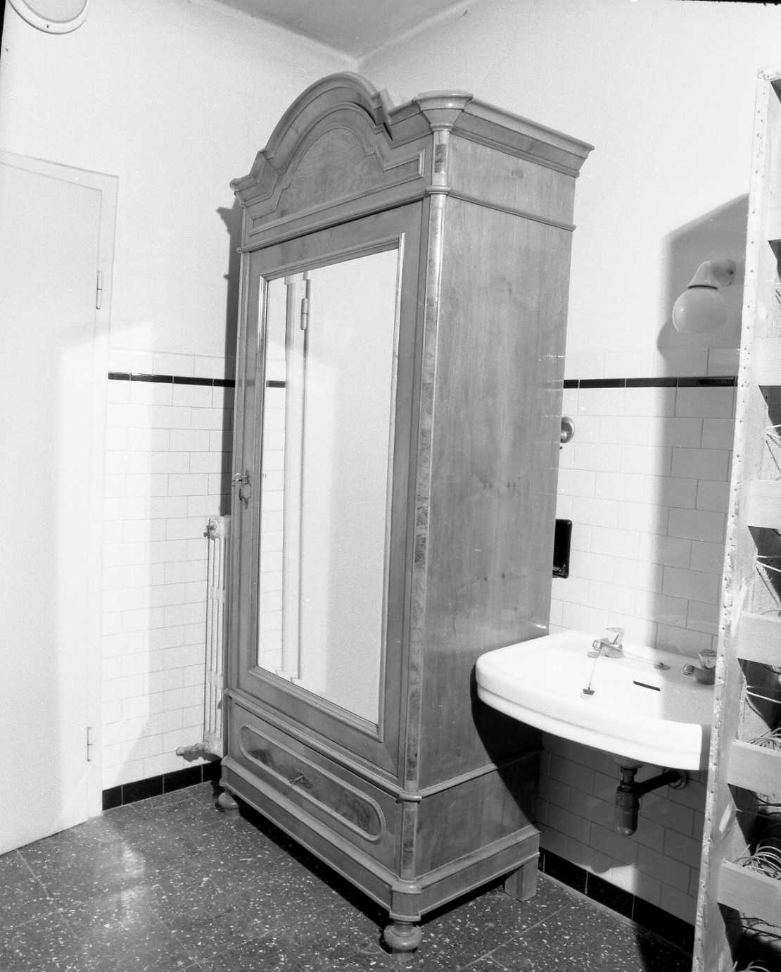 armadio - bottega romagnola (sec. XIX)