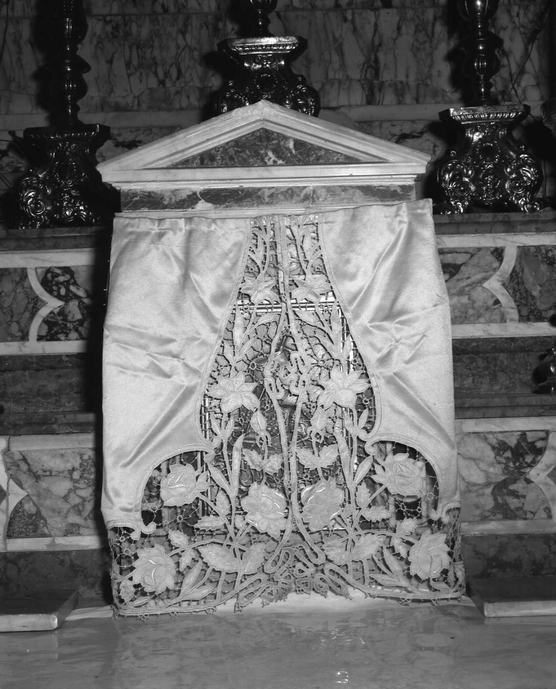 conopeo di tabernacolo - bottega romagnola (inizio sec. XX)