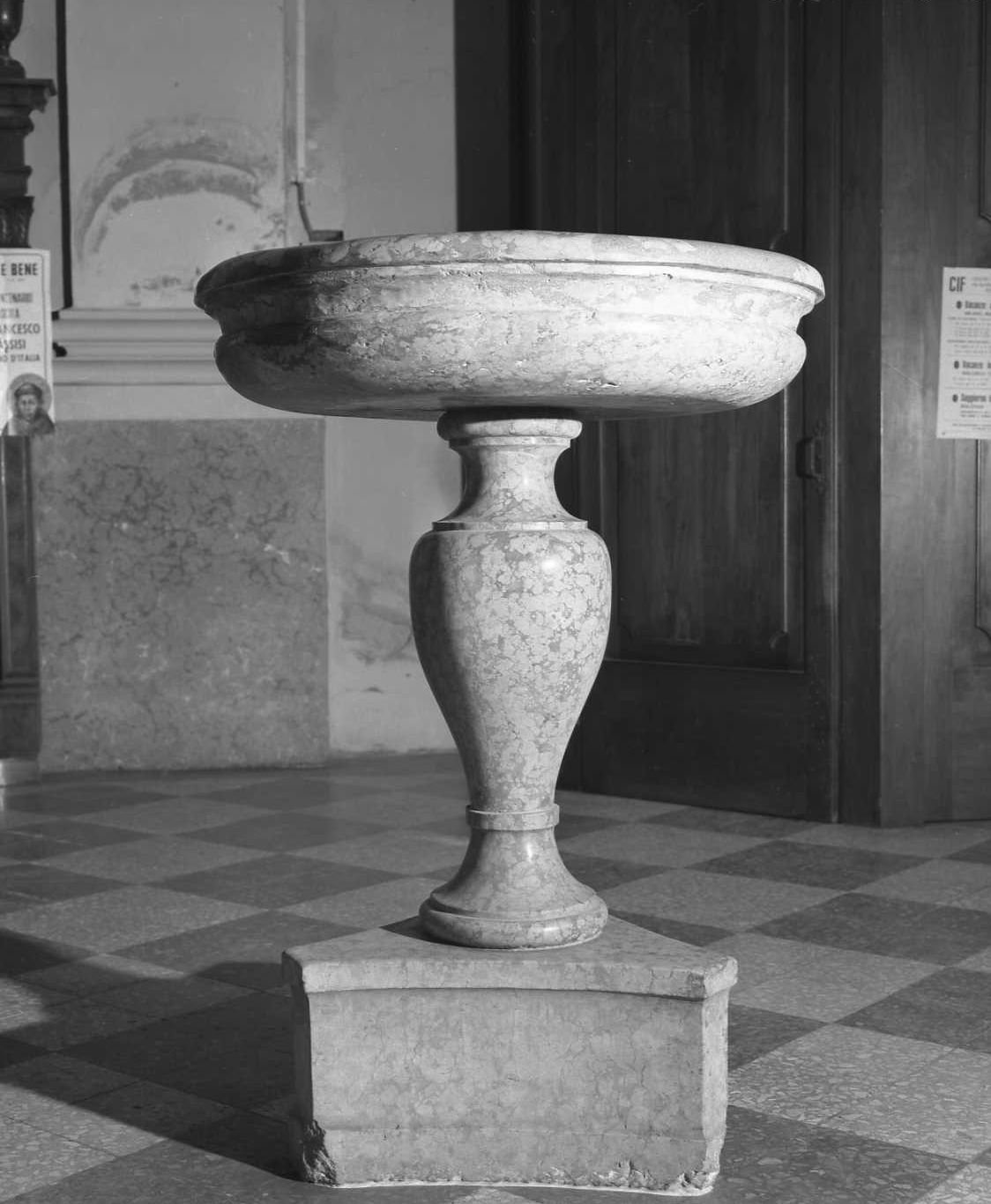 acquasantiera - a fusto - bottega romagnola (sec. XVIII)