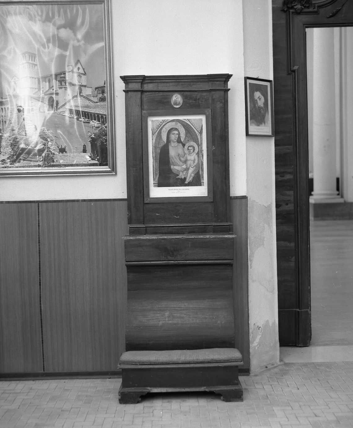 inginocchiatoio - bottega romagnola (sec. XIX)