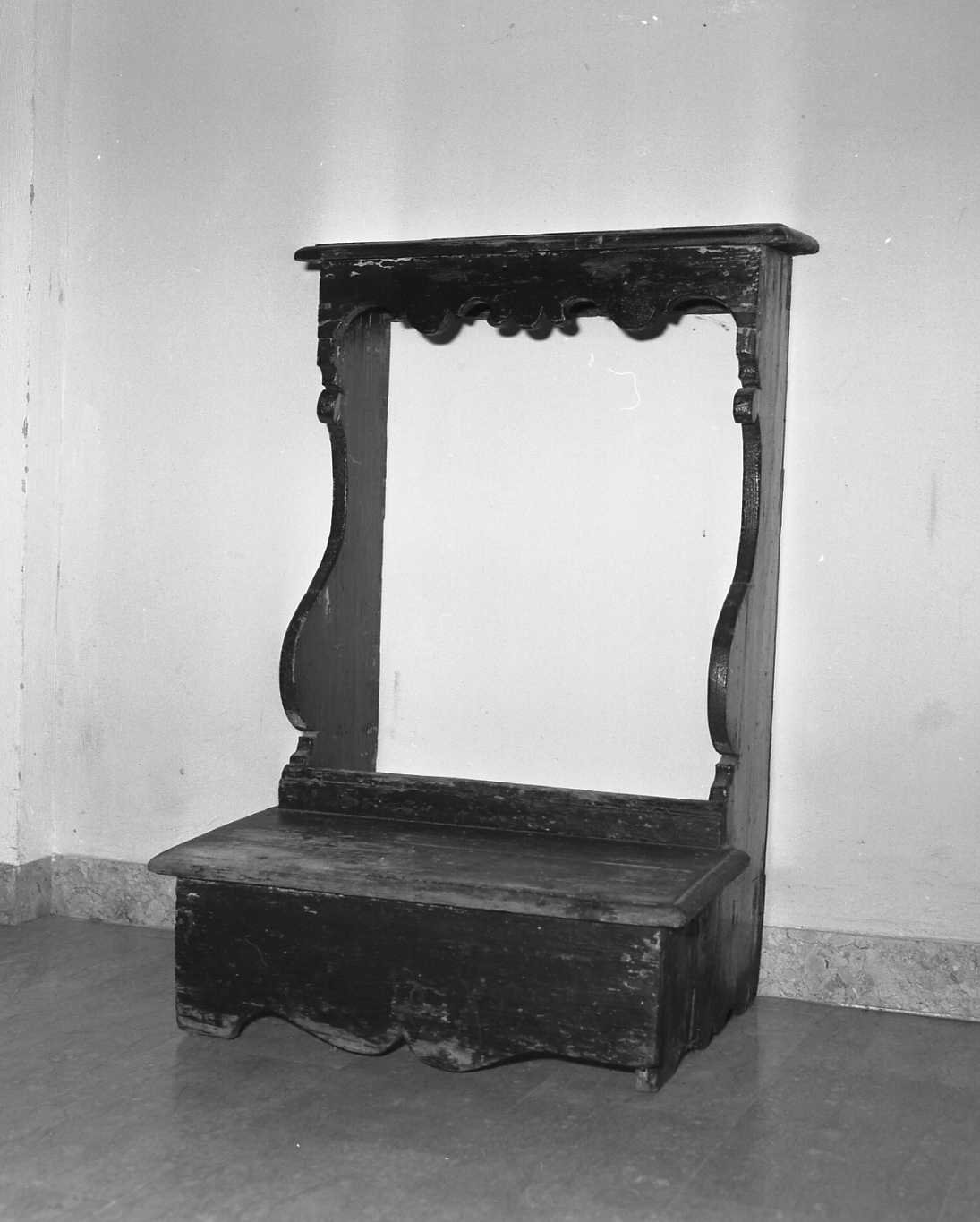 inginocchiatoio - bottega romagnola (sec. XVIII)