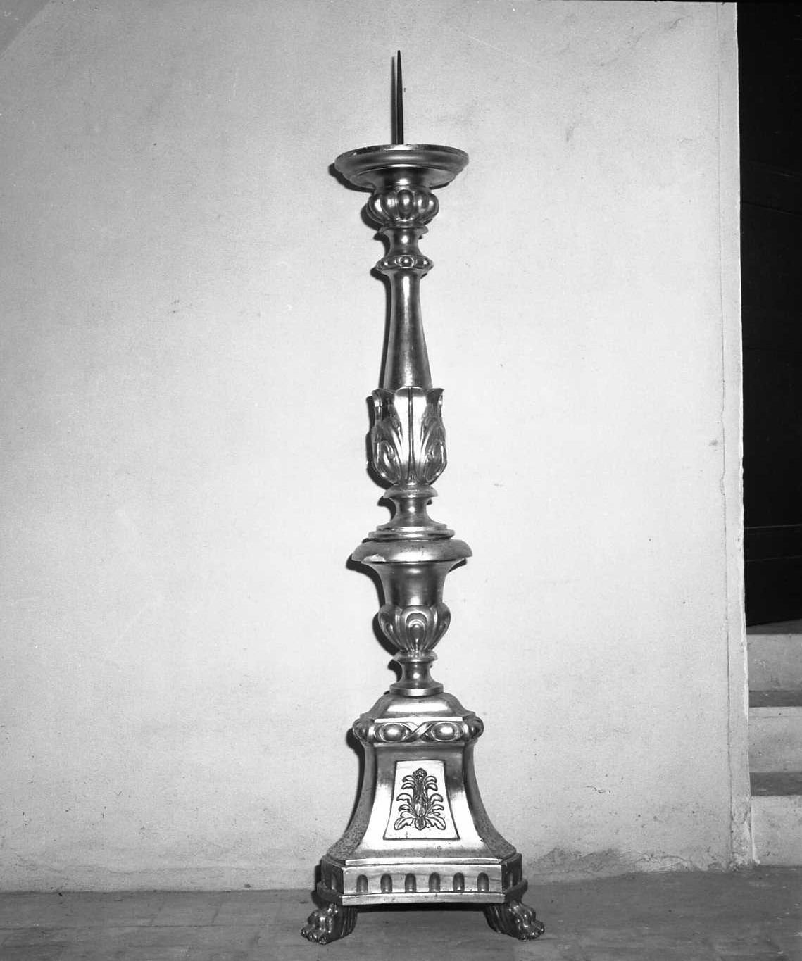 base per il cero pasquale - bottega romagnola (sec. XIX)