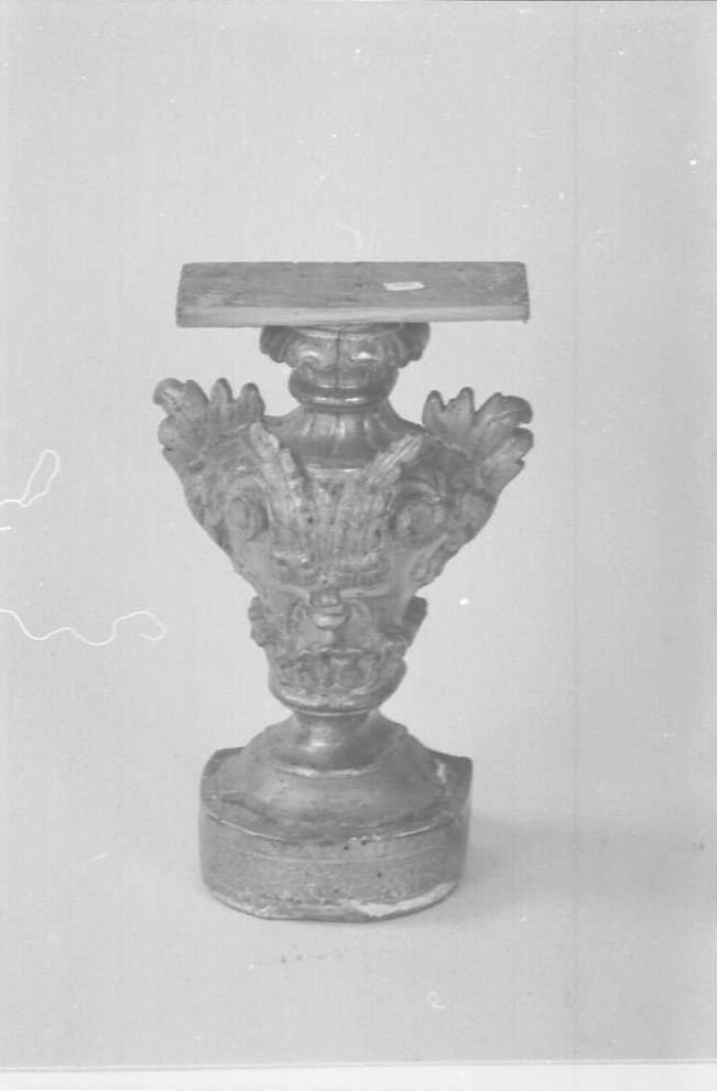 vaso d'altare con composizione floreale - bottega romagnola (metà sec. XVIII)