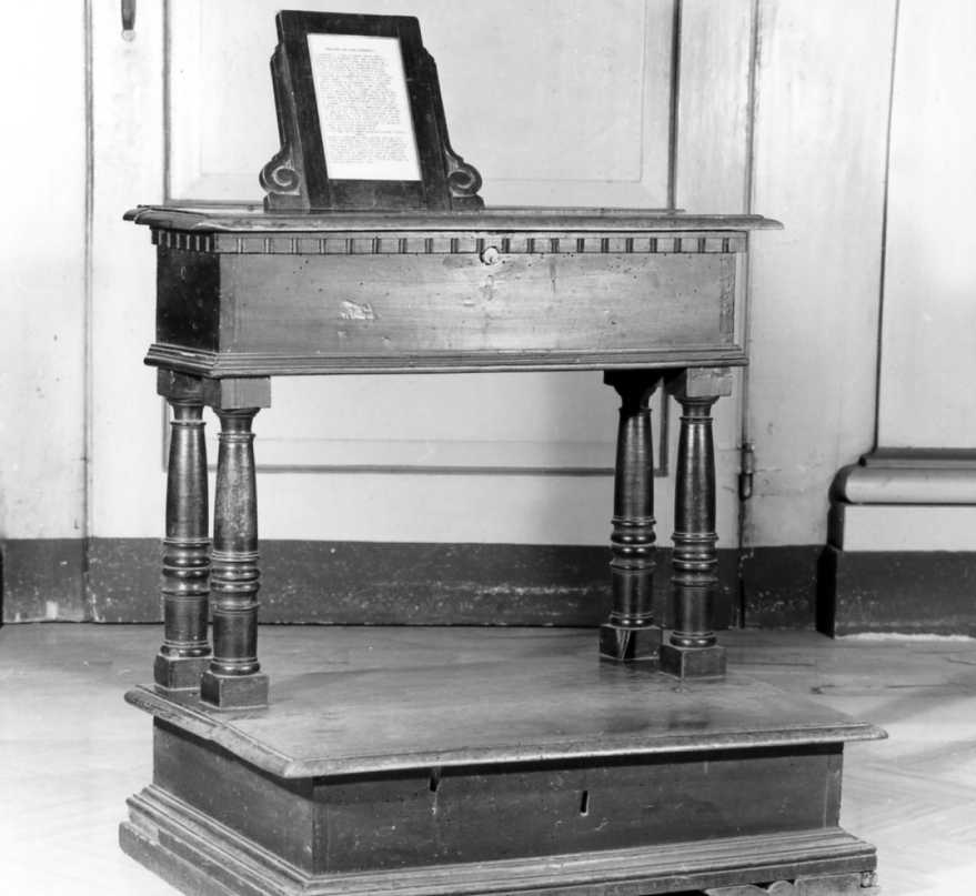 inginocchiatoio - manifattura romagnola (sec. XVIII)