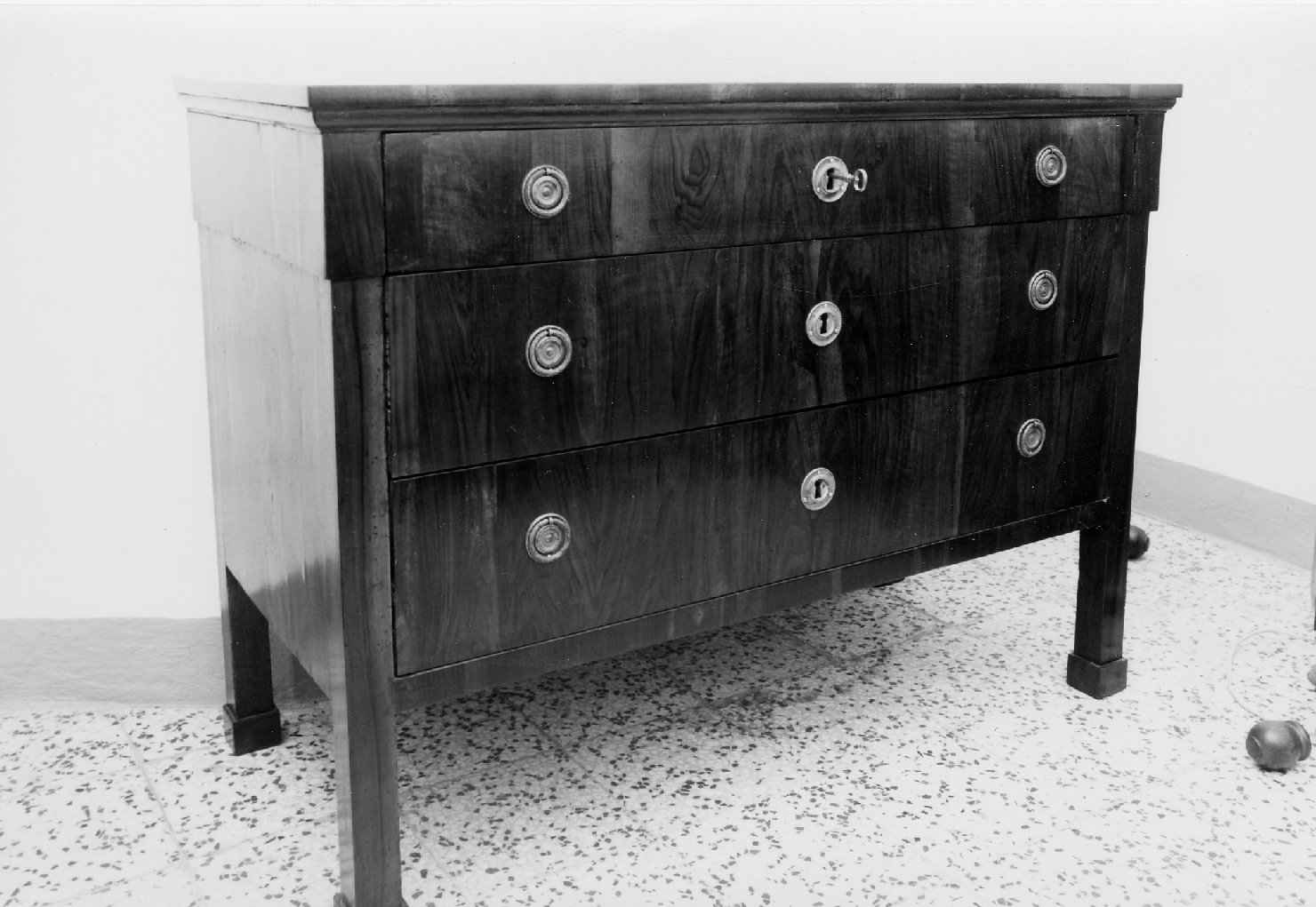 cassettone - bottega emiliano-romagnola (sec. XIX)