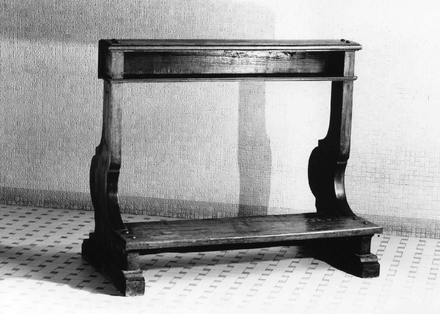 inginocchiatoio - manifattura tosco-romagnola (sec. XX)