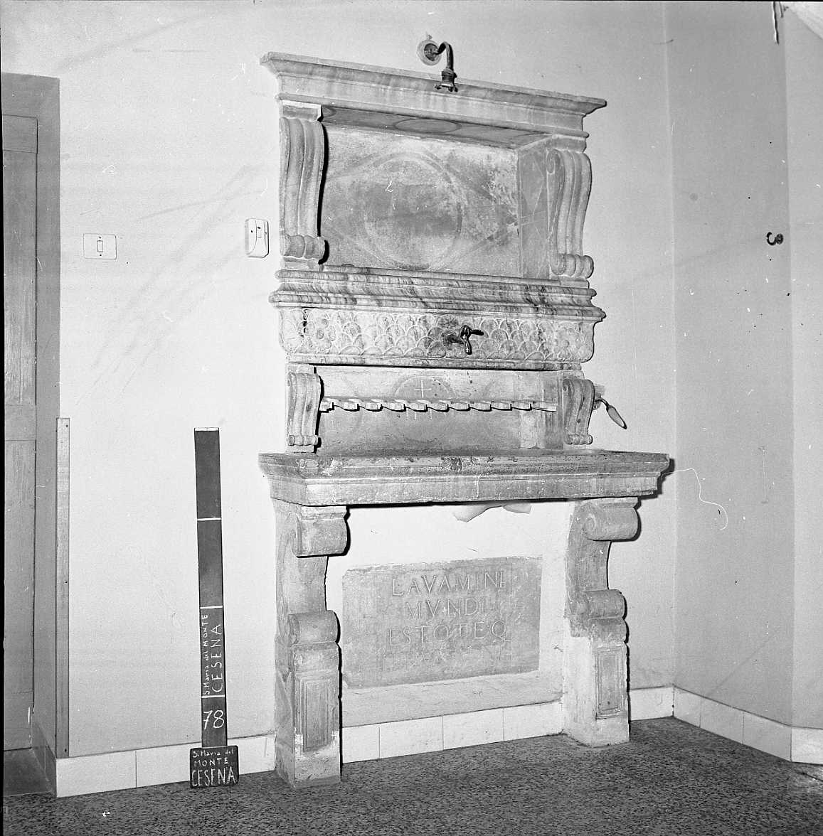 lavabo da sacrestia - bottega emiliano-romagnola (sec. XVI)