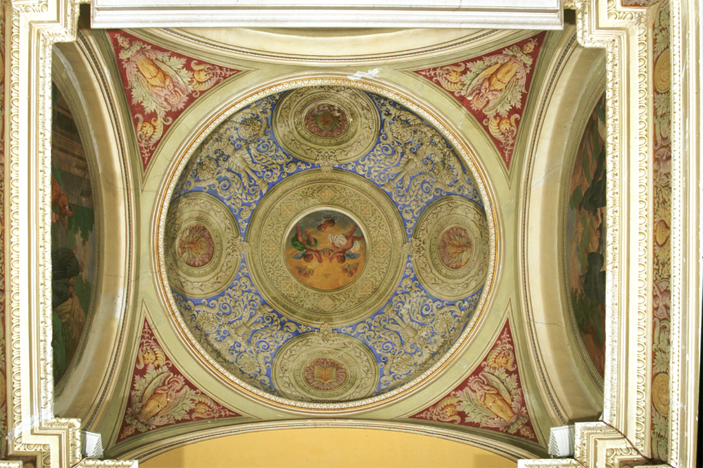 motivo decorativo a candelabra; angeli; simbolo della Trinità (decorazione plastico-pittorica) - ambito romagnolo (prima metà sec. XIX)