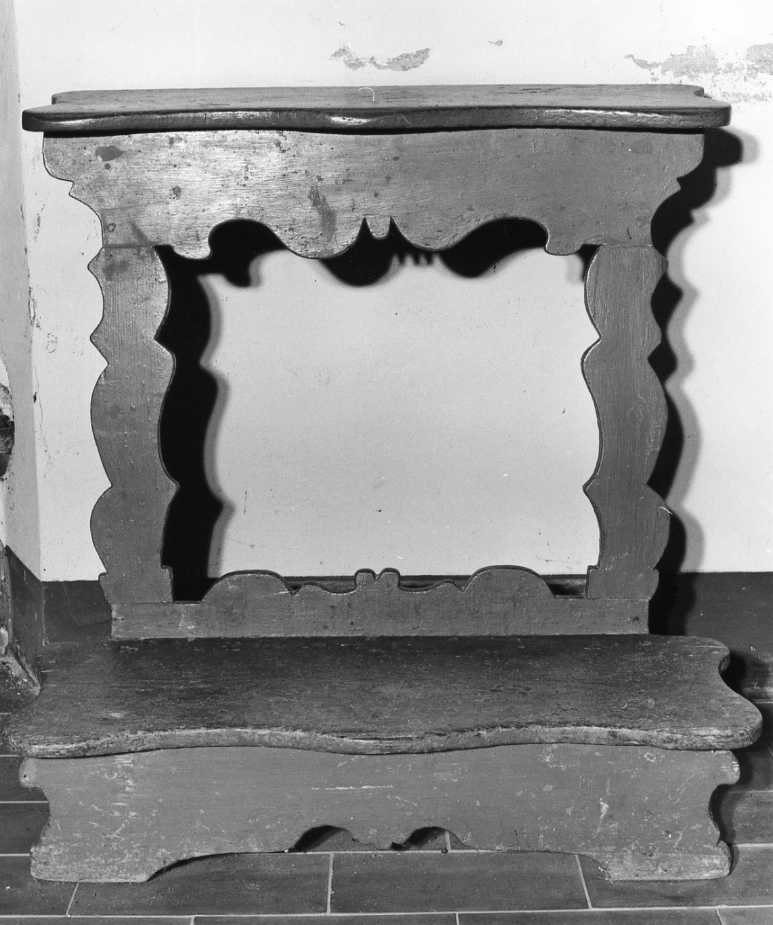 inginocchiatoio - produzione romagnola (sec. XVIII)