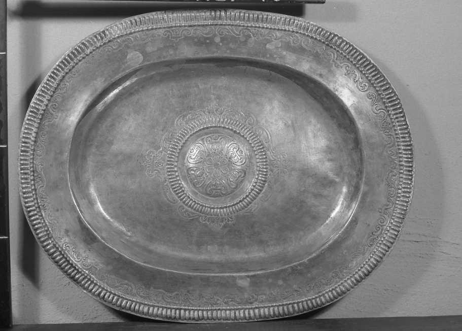 piatto - ambito romagnolo (seconda metà sec. XVIII)