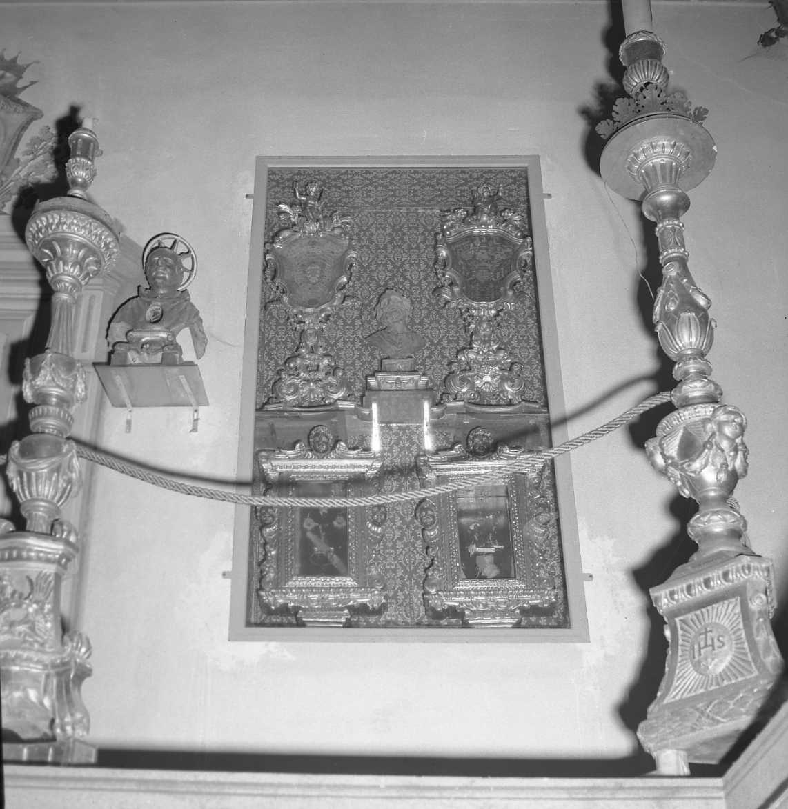 reliquiario - a tabella, coppia - ambito emiliano (seconda metà sec. XVIII)