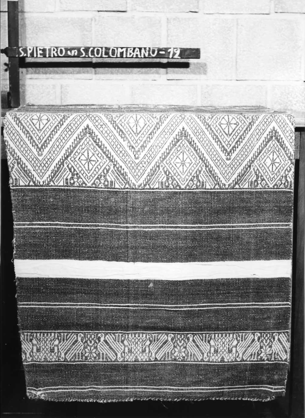 tovaglia - manifattura perugina (sec. XV)